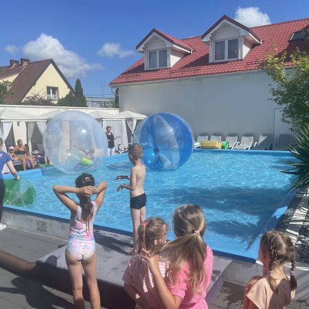 Majówka 2026 w Hotelu Faltom: Rodzinny Pakiet Majowy (30.04 – 03.05.2026)